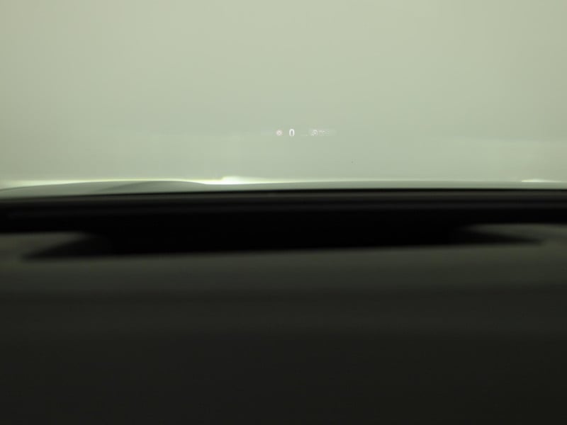 51649441-8.jpg