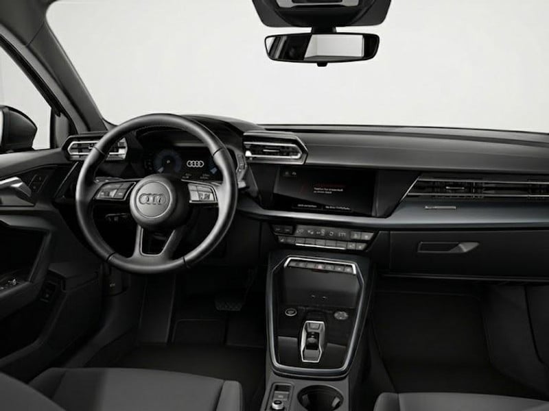 51668036-4.jpg