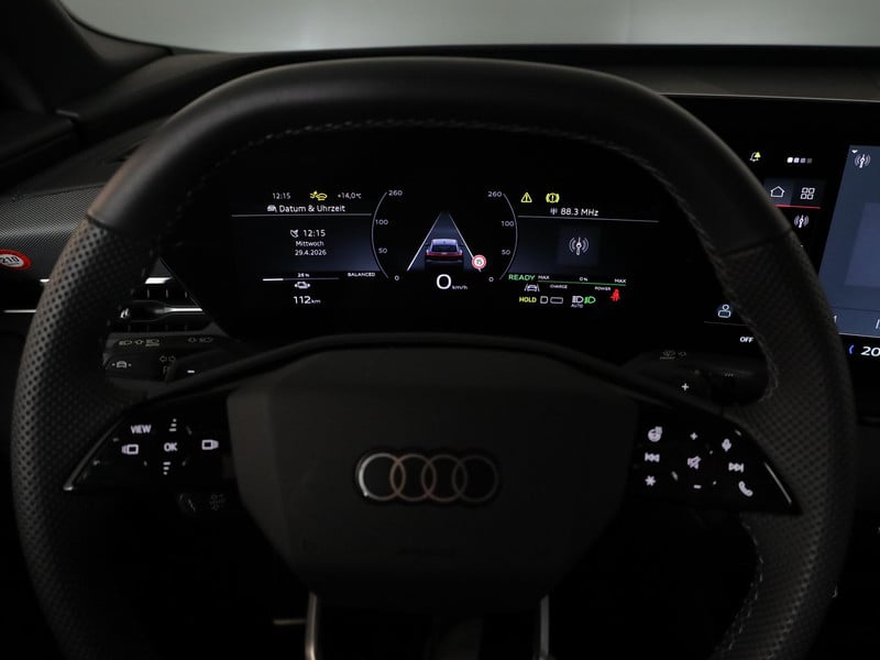 52404742-10.jpg