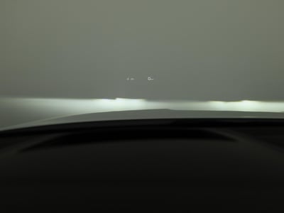 52457182-8.jpg