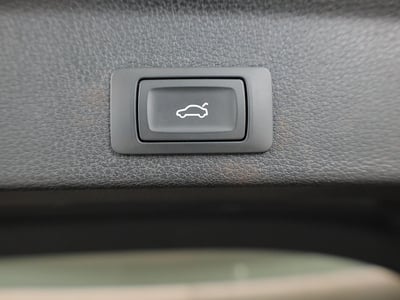 52532001-25.jpg