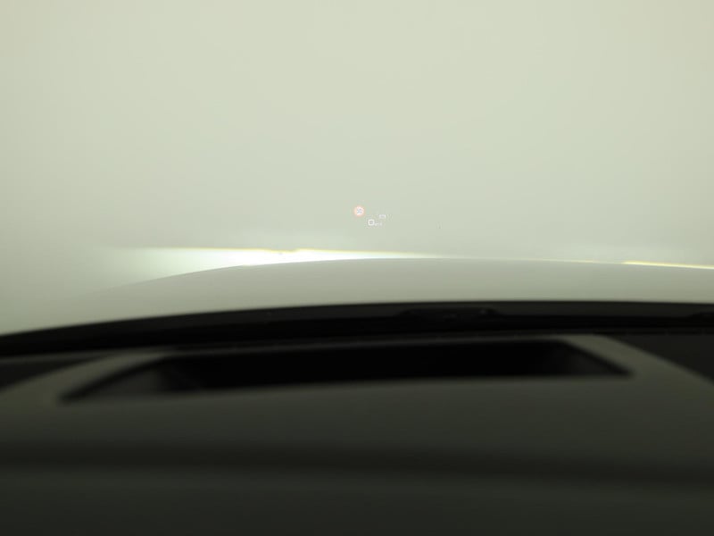 52584323-12.jpg