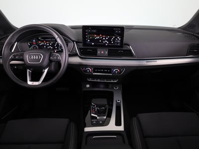 52614366-6.jpg