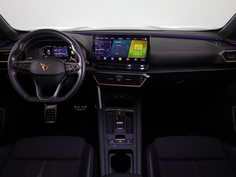 52659685-7.jpg