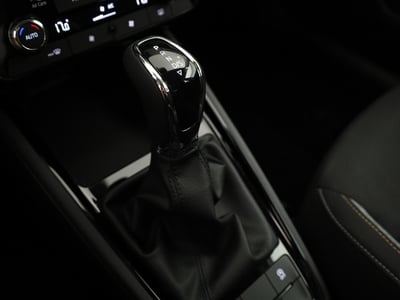 52692205-20.jpg