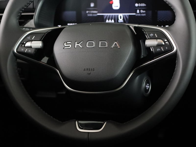 52744014-21.jpg