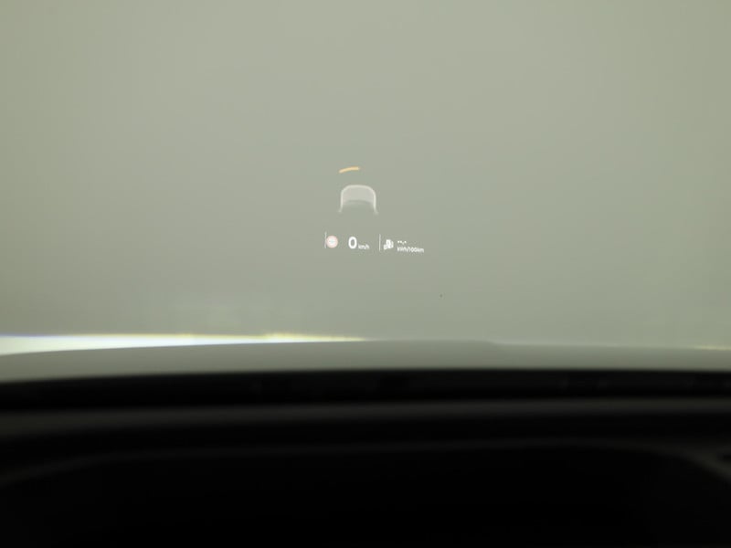 52826240-13.jpg