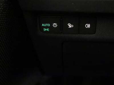 52886952-37.jpg