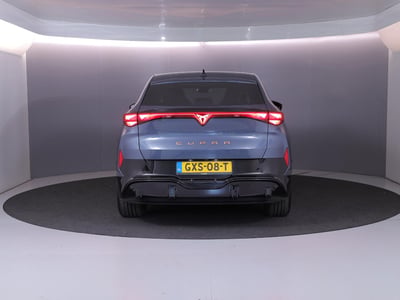 52902415-28.jpg