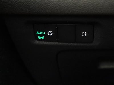52903694-12.jpg