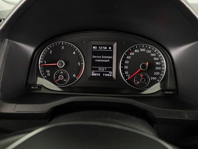 52958904-8.jpg