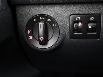 52958904-29.jpg