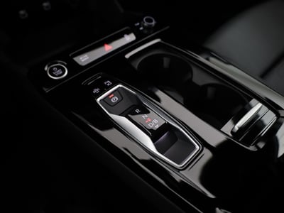 53191717-27.jpg