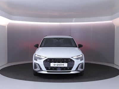 53224491-24.jpg