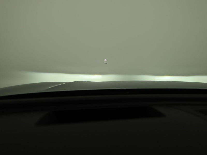 53256091-9.jpg