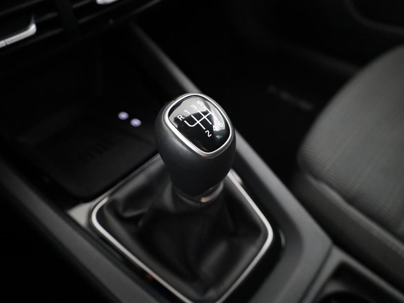 53910724-25.jpg