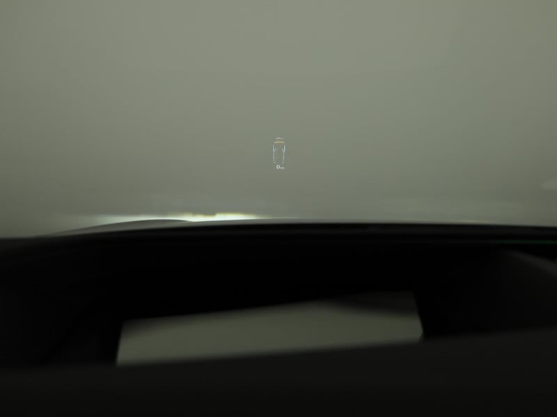 53934932-10.jpg