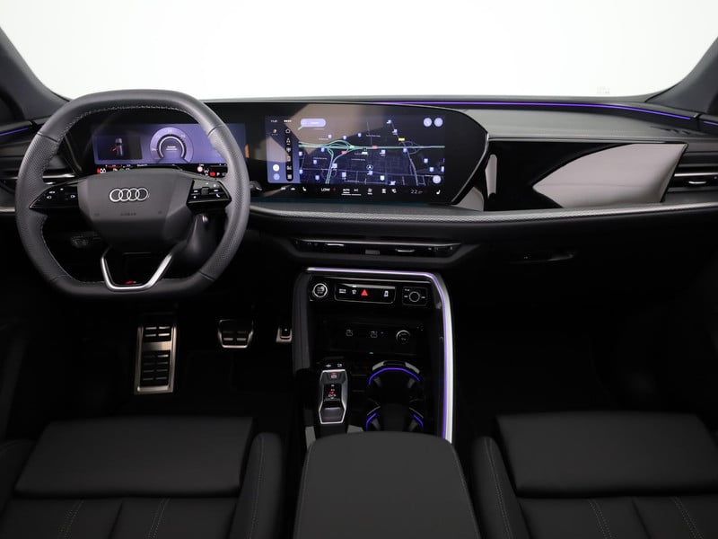 54106434-5.jpg