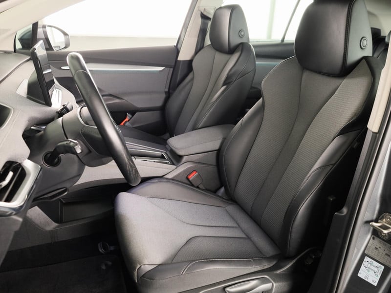 54145447-8.jpg