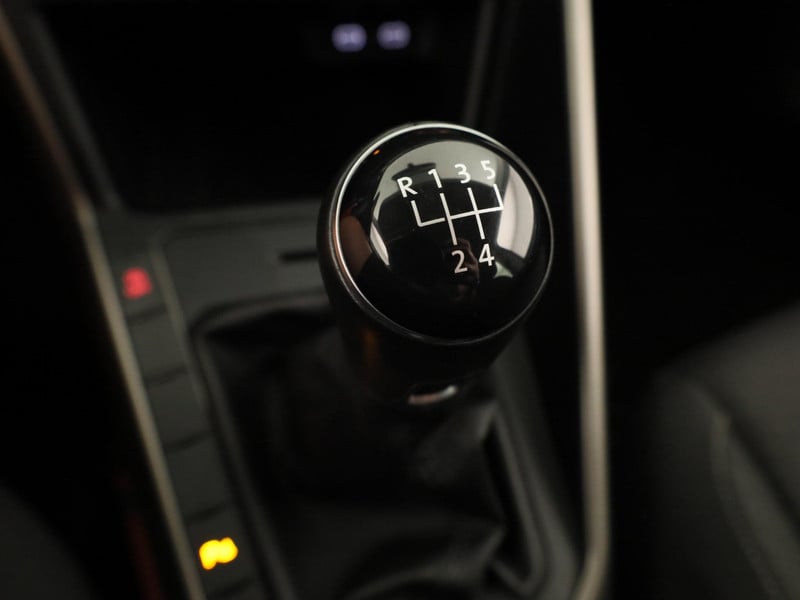 54285491-24.jpg