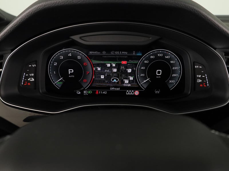54300447-10.jpg