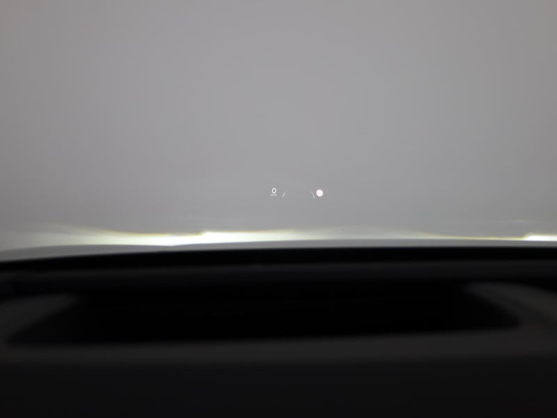 54383227-9.jpg