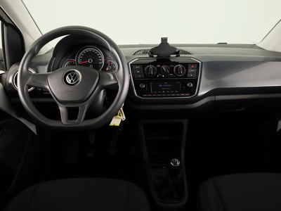 54496020-6.jpg