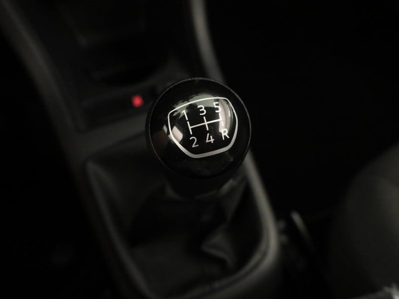 54496410-20.jpg
