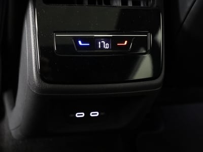 54566782-33.jpg