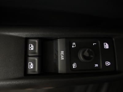 54577310-21.jpg
