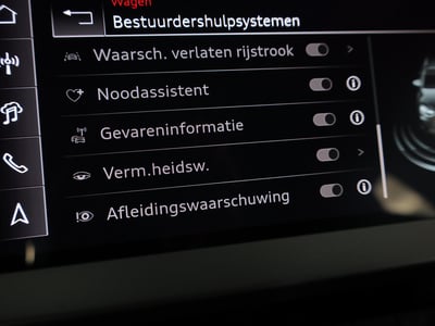 54705771-13.jpg