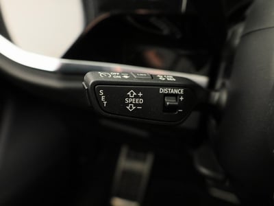 54711073-33.jpg