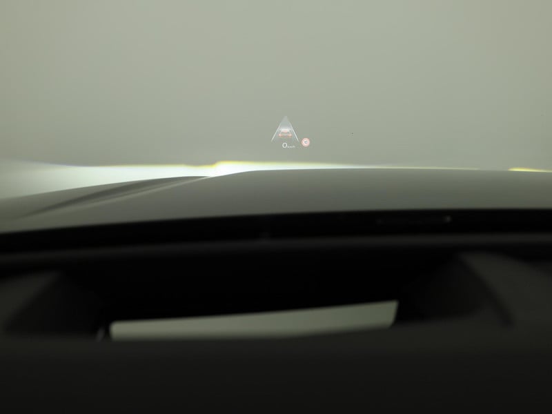54926122-9.jpg