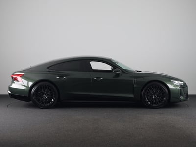 54928167-30.jpg