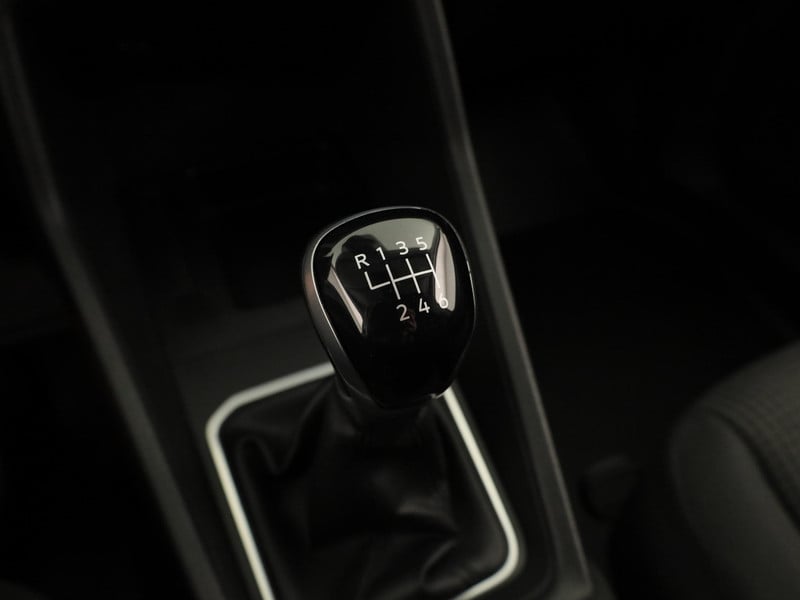 54967260-24.jpg