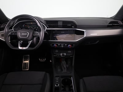 55081525-6.jpg