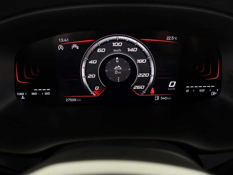 55116088-9.jpg