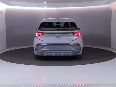 55121890-27.jpg