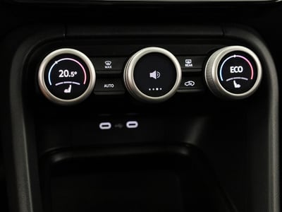 55124669-20.jpg