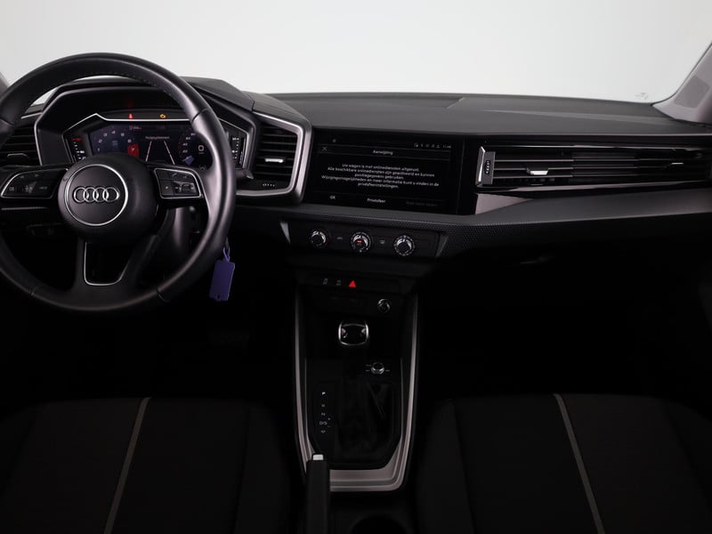 55343586-17.jpg