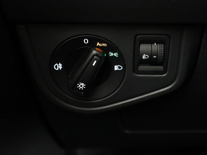 55343600-30.jpg