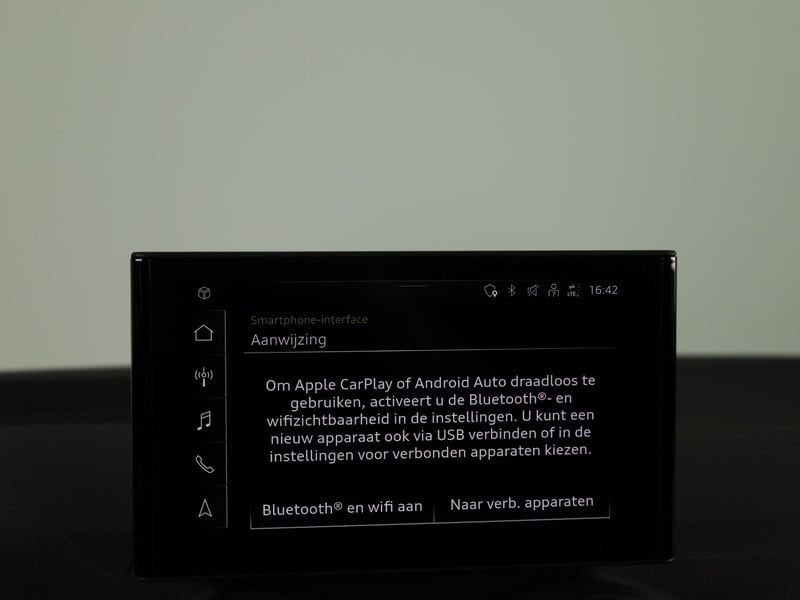 55404524-13.jpg