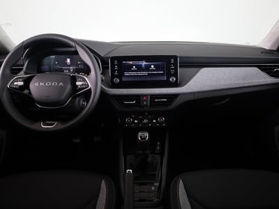 55440726-5.jpg