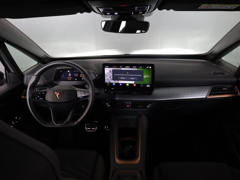 55503192-7.jpg
