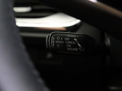 55543360-28.jpg
