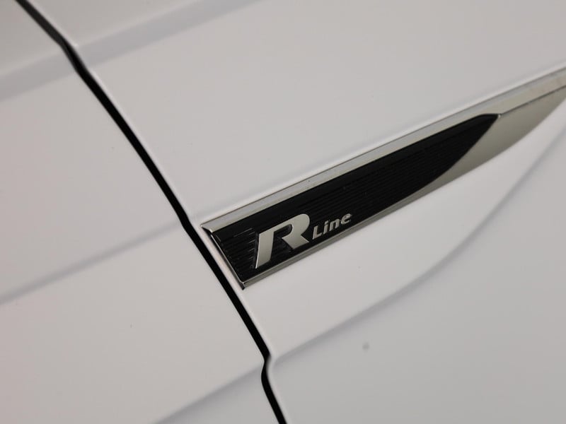 55612253-30.jpg