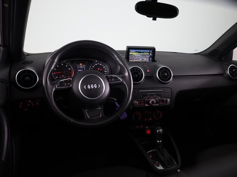 55710909-14.jpg