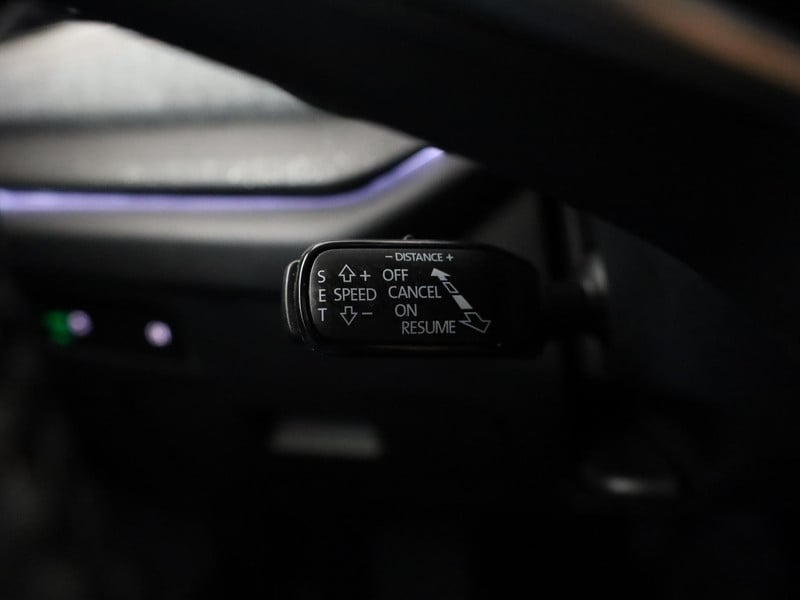 55866499-27.jpg