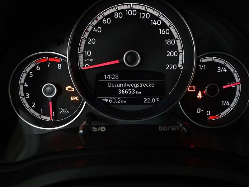 55866568-9.jpg