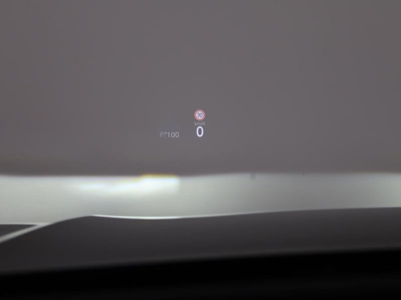 55952505-14.jpg